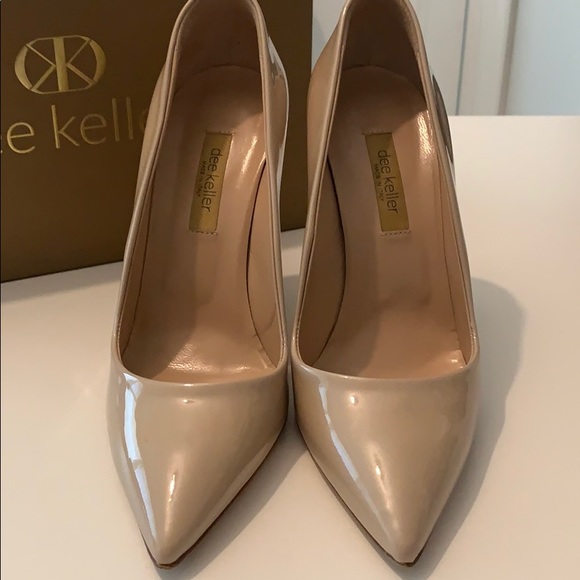 Dee Keller Nude Patent Leather Portia Pumps - Picture 2 of 7